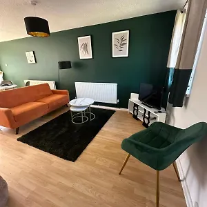 Cosy, Conveniently Located House By Dwell Haven - Close To Centre , Cardiff United Kingdom