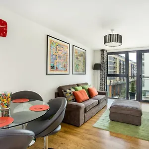 Beautiful, Secure, 2-bedroom Canal-side , London United Kingdom